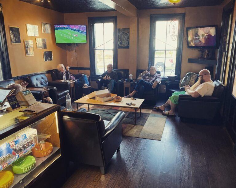 The Governors Cigar Lounge with TVs 768x613